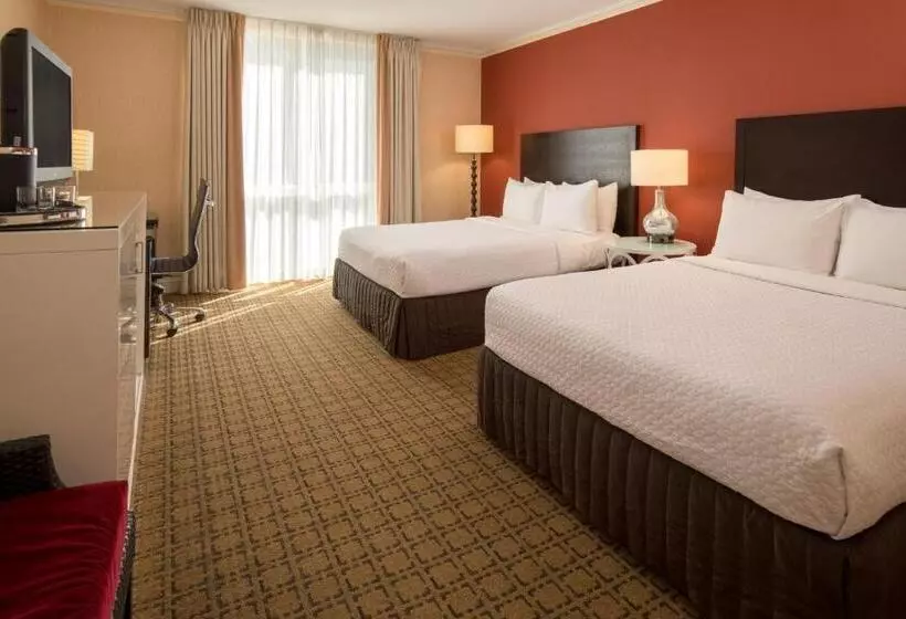 اتاق استاندارد برای معلولان, Crowne Plaza Cabana Hotel, An Ihg