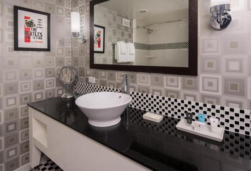 スイート, Crowne Plaza Cabana Hotel, An Ihg