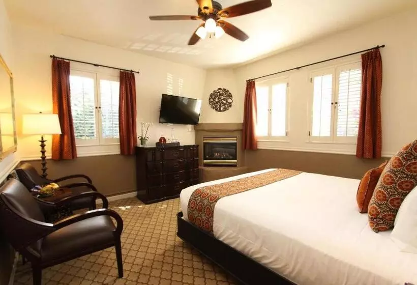 اتاق استاندارد با تخت بزرگ, Cypress Inn