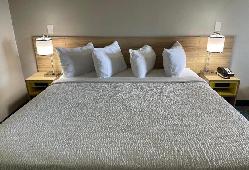 غرفة قياسية سرير كينج لذوى الإحتياجات الخاصة, Days Inn By Wyndham Temple