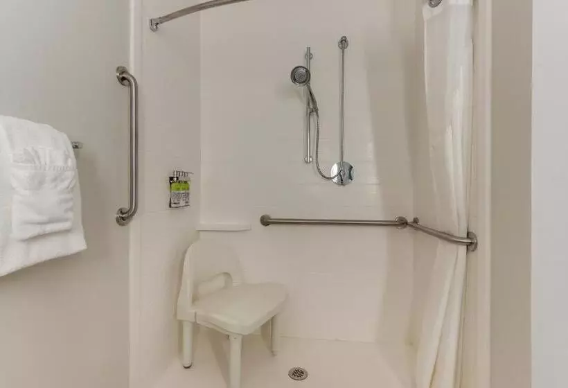 障害者適応デラックスルーム, Holiday Inn Express   Cincinnati North   Monroe, An Ihg