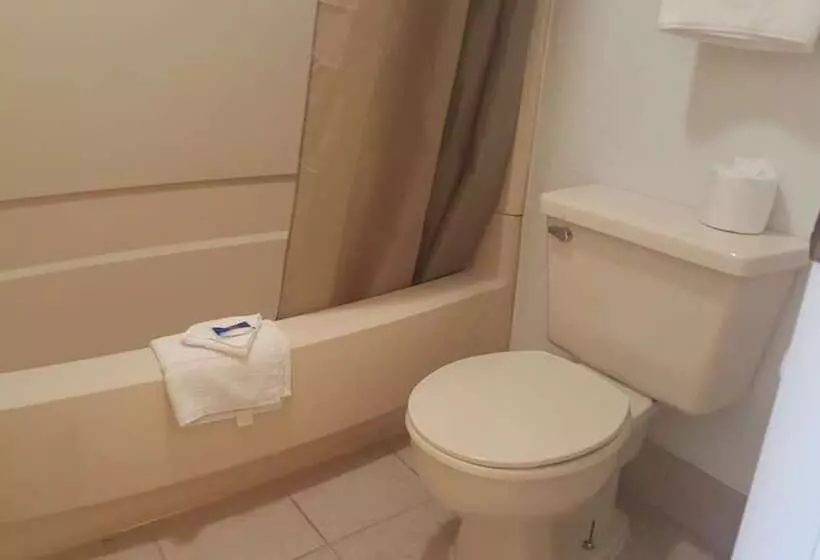 2ダブルベッドのスタンダードルーム, Motel 6columbus, Oh Osu