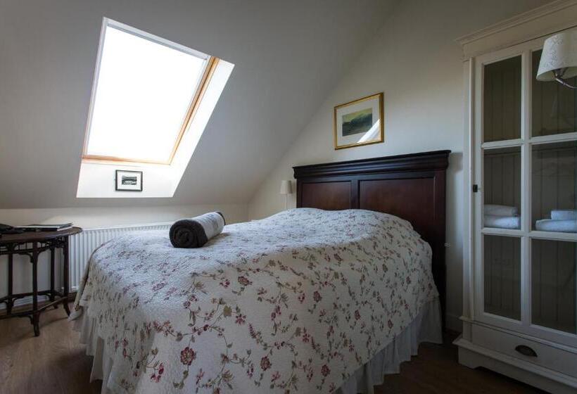 اتاق اکونومی, Budir