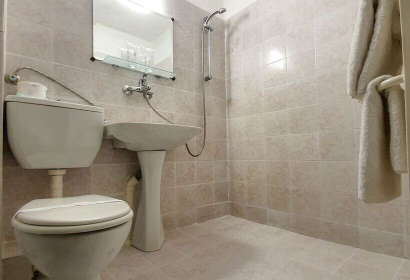 Номер Стандарт с Балконом, Dolna Bania