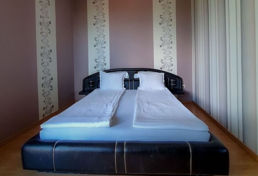 Апартаменты 1 Спальня, Dolna Bania