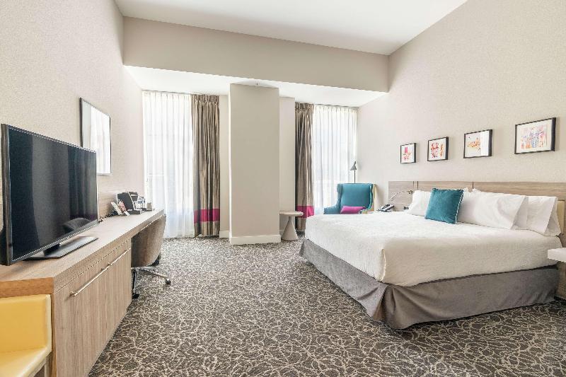 Стандартный Номер Кровать Кинг, Hilton Garden Inn Wichita Downtown