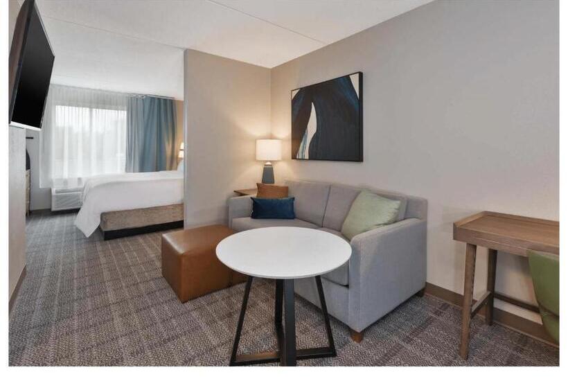 Люкс Deluxe Кровать Кинг, Staybridge Suites Pittsburgh Airport, An Ihg