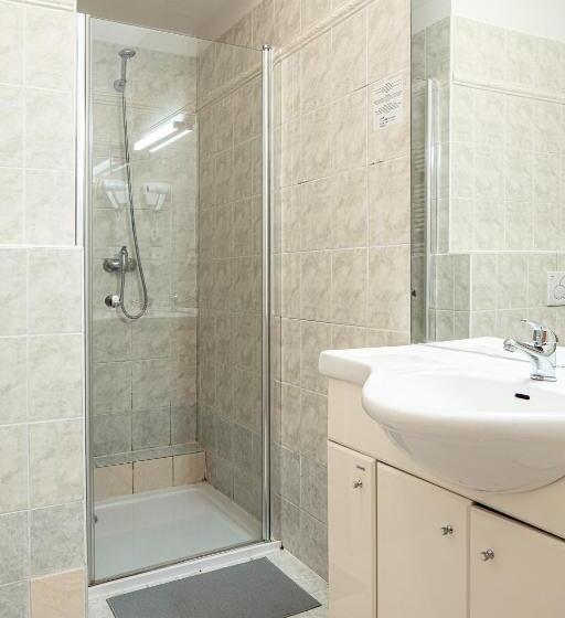 Номер Стандарт, Penzion Hurikán 63