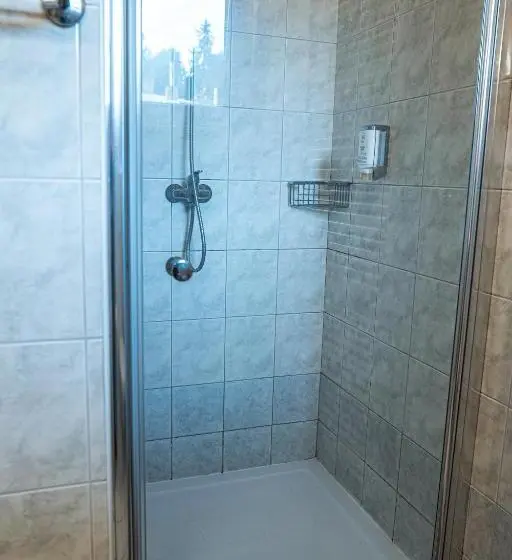 Standard Yhden Hengen Huone, Penzion Hurikán 63