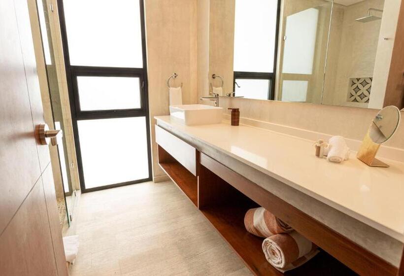 استودیوی استاندارد, The Panoramic By Xperience Hotels