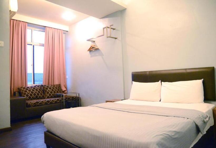 Quarto Estandar, Newland