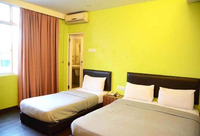 Номер Стандарт Трехместный, Newland