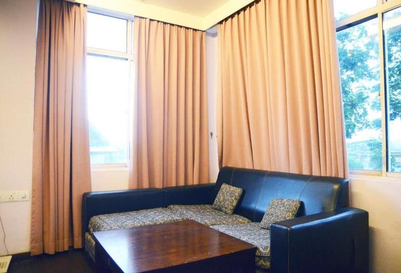 Стандартный Номер Кровать Кинг, Newland