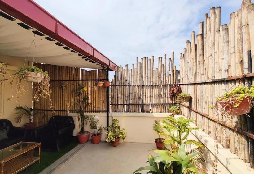 اتاق استاندارد با تراس, Nextdoor Patan