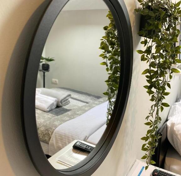 اتاق عادی, Vonamor Rooms