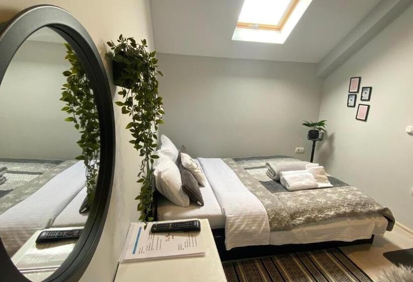 اتاق عادی, Vonamor Rooms