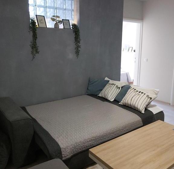 اتاق خانوادگی, Vonamor Rooms