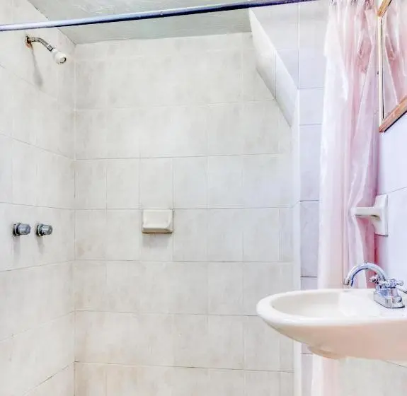 スタンダード４人部屋, Capital O Hotel La Siesta, Gomez Palacio