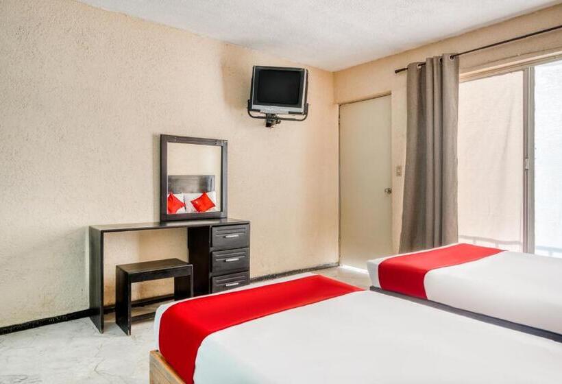 Четырехместный Номер Стандарт, Capital O Hotel La Siesta, Gomez Palacio