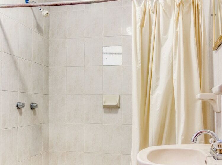 Номер Стандарт, Capital O Hotel La Siesta, Gomez Palacio