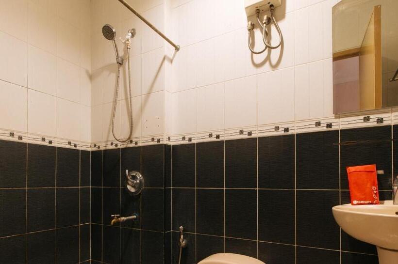 اتاق خانوادگی, Reddoorz @ Km 50 Aguinaldo Highway Tagaytay