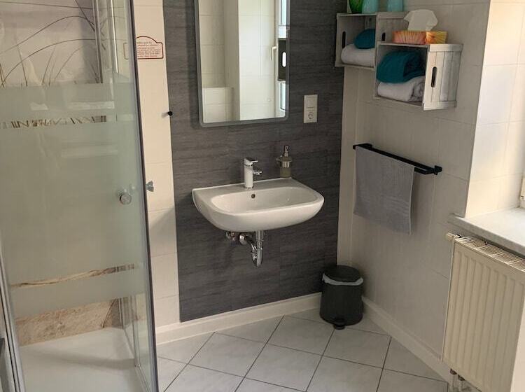 标准间, Pension Triebischtal