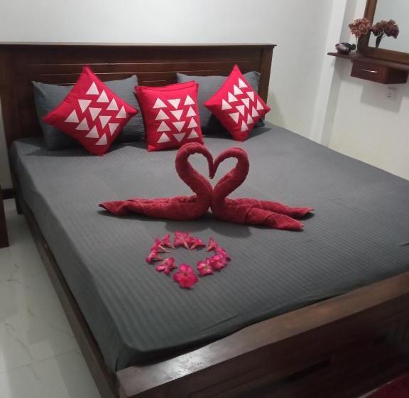 חדר סטנדרט עם מיטת קינג, Hidden Villa