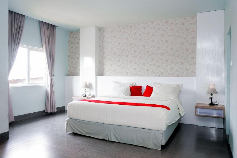 חדר סופריור, K