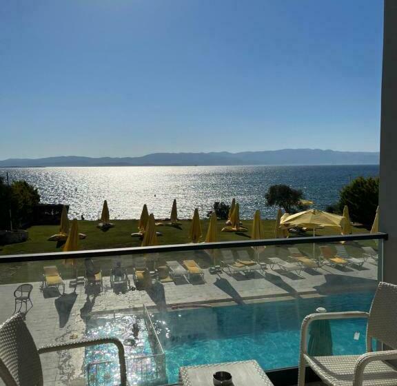 اتاق استاندارد با چشمانداز دریا, Life Point Boutique