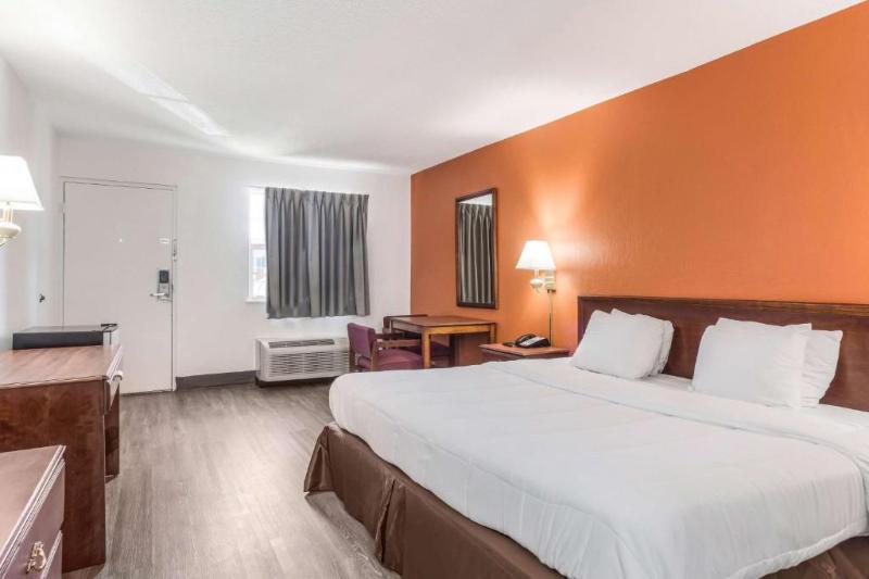 חדר דחוקס עם מיטת קינג, Suni Sentani   Managed By East Season