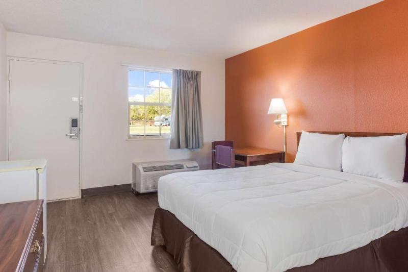 חדר דחוקס עם מיטת קינג, Suni Sentani   Managed By East Season