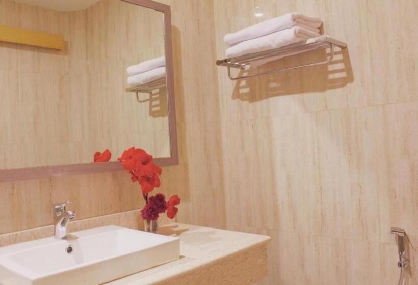 Номер Deluxe Кровать Кинг, Suni Sentani   Managed By East Season