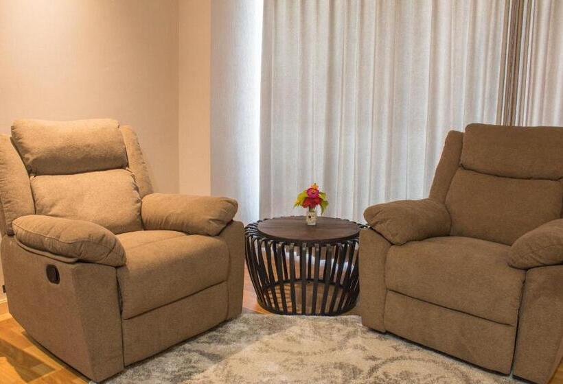 חדר סטנדרט, Suni Sentani   Managed By East Season