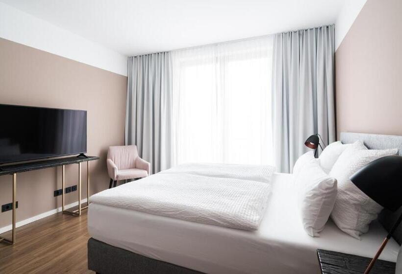 Апартаменты 3 Спальни, Velotel Bad Saarow