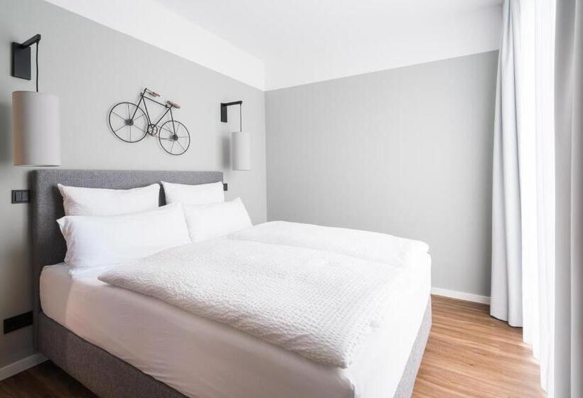 Полулюкс Одноместный с Террасой, Velotel Bad Saarow