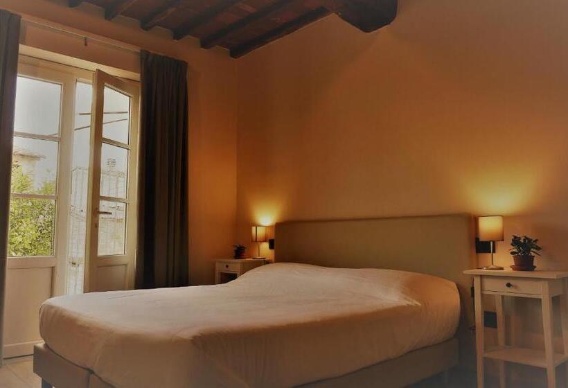 اتاق استاندارد, Il Tiglio Jacuzzi&sauna