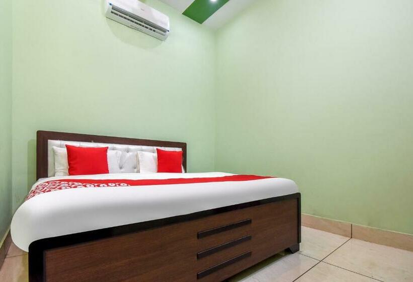 חדר סטנדרט, Flagship New Vatika Guest House