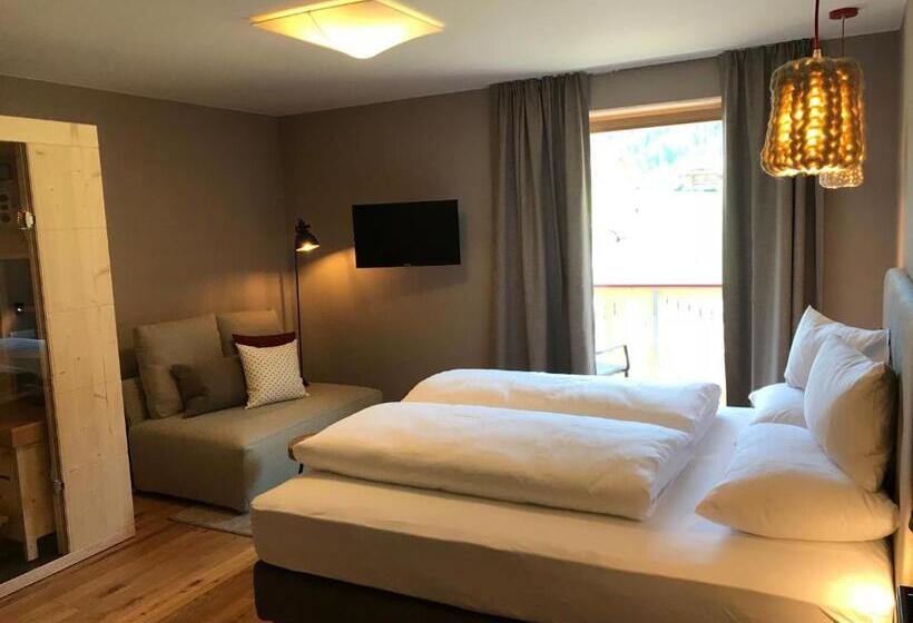 Номер Deluxe с Балконом, Klein Fein Hotel Zum Graf