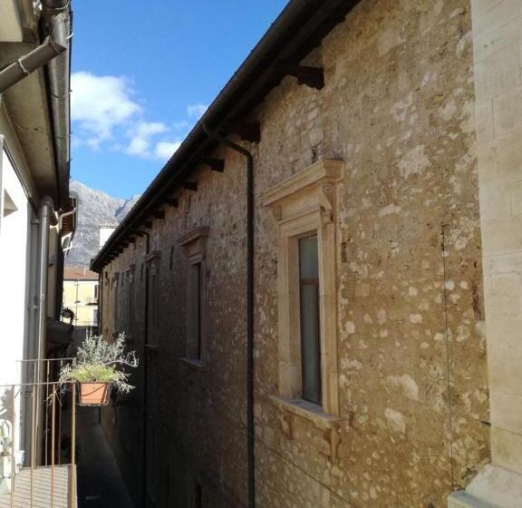 标准三人间, Il Viandante