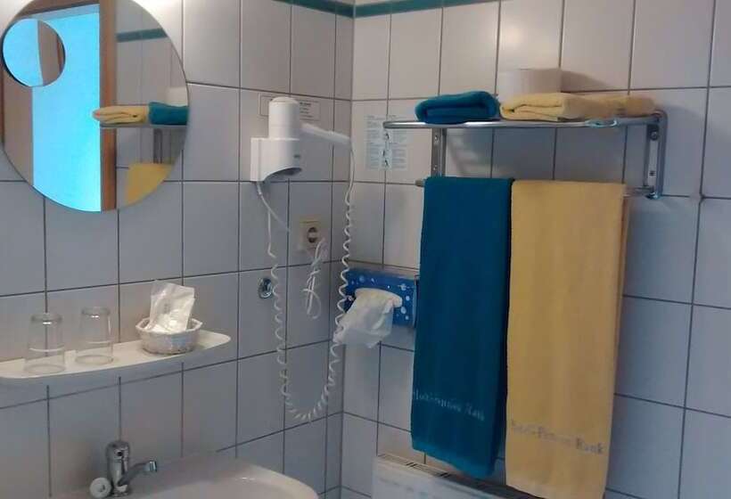 컴포트 트리플 룸, Landhauspension Rank