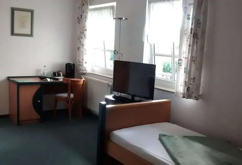 Comfort Kolmen Hengen Huone, Landhauspension Rank