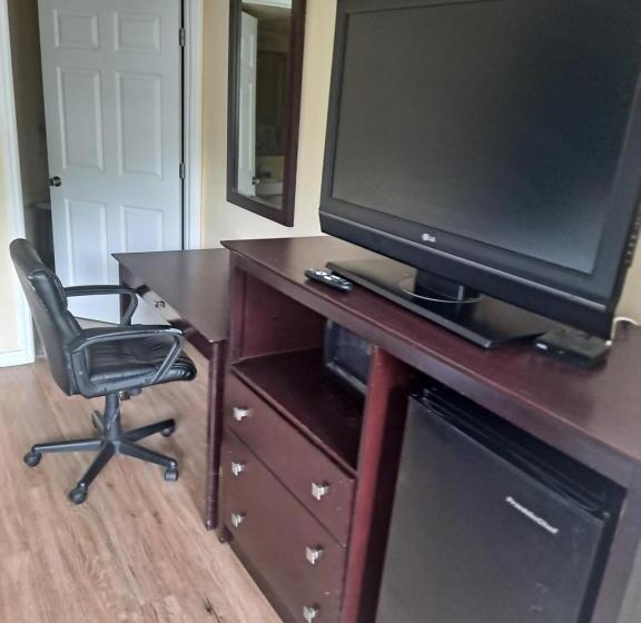 غرفة قياسية سرير كينج, Days Inn By Wyndham Gainesville University