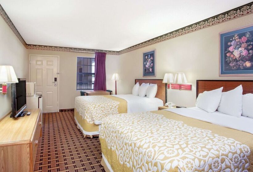 غرفه قياسيه سريرين مزدوجين, Days Inn By Wyndham Lexington