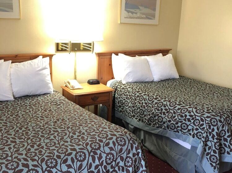 اتاق استاندارد با 2 تخت دوبل, Days Inn By Wyndham Medford