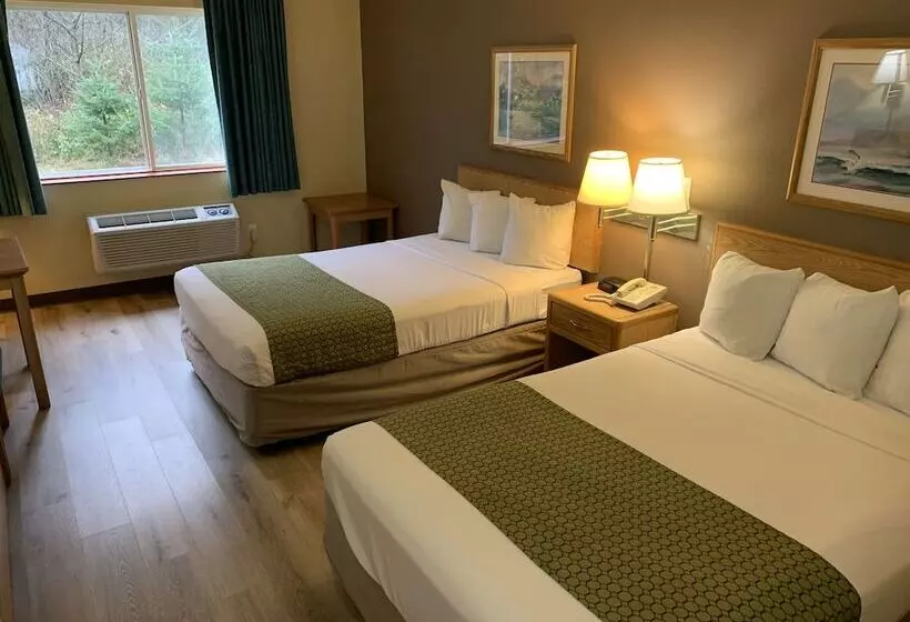 ２ダブルベッドのスタンダードルーム, Days Inn By Wyndham Ocean Shores