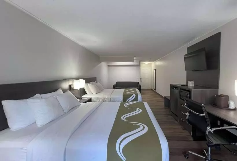 Sviitti, Quality Inn Merrimack  Nashua