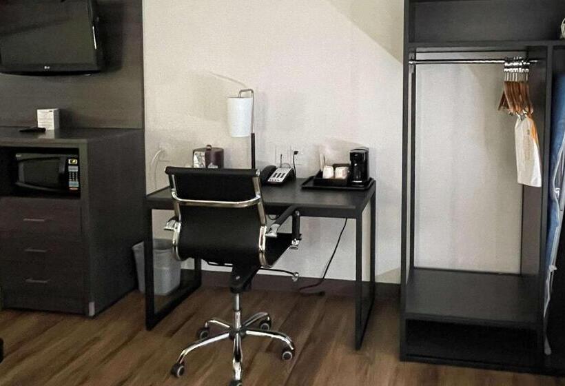 غرفة قياسية سرير كينج, Quality Inn Merrimack  Nashua