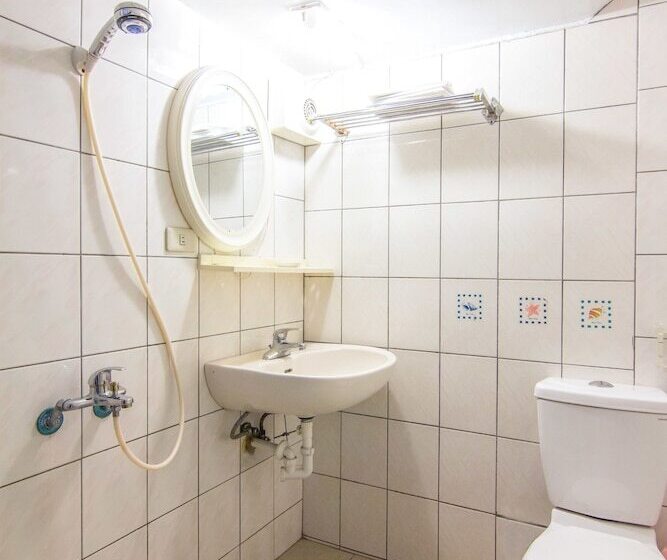 سوییت خانوادگی, Blue Sky B&b