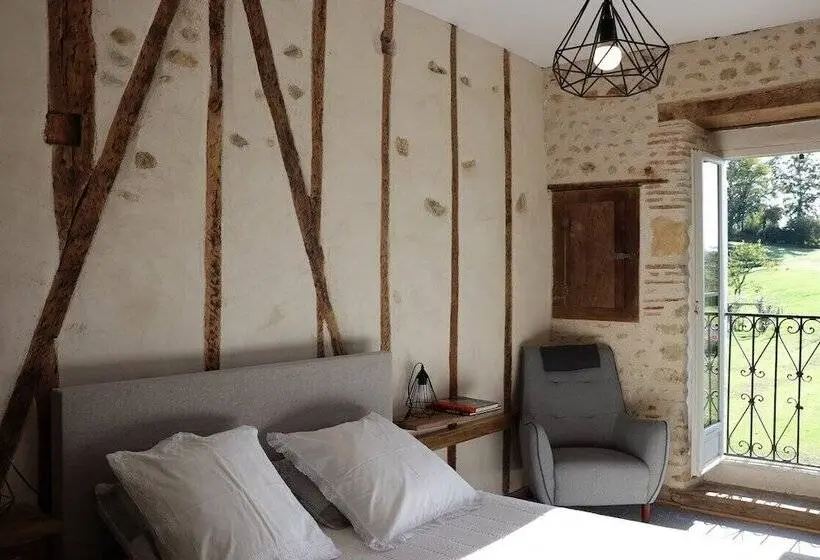ロマンチックな部屋, Maison D'hôtes Marimpoey