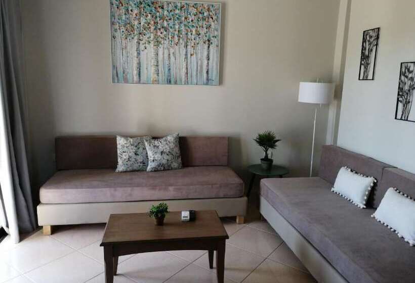 شقة كومفورت 3 غرف نوم, Carisa Maleme